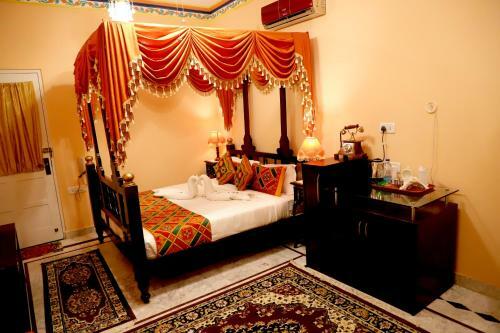 Hotel Ganesha Palace