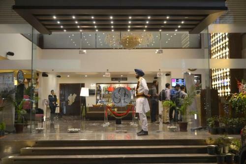 Hotel One Earth Avaas