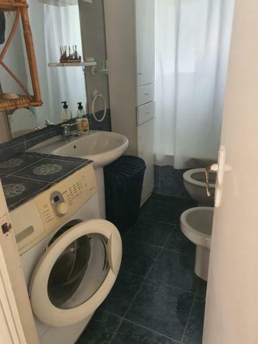 Beach Apartment,two Terraces,parking,wifi