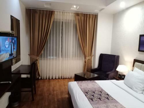 Four Leaf Hotels