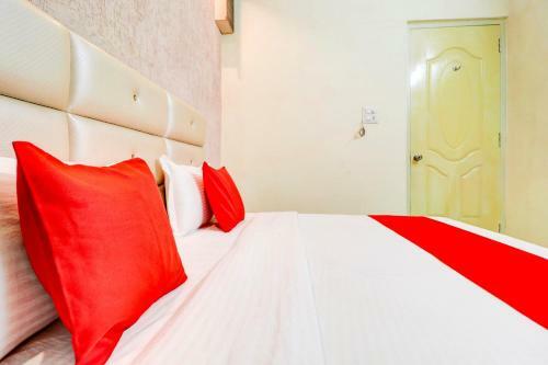 Oyo 80354 Hotel Dream House