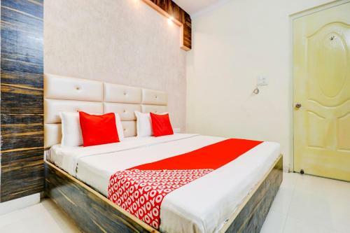 Oyo 80354 Hotel Dream House