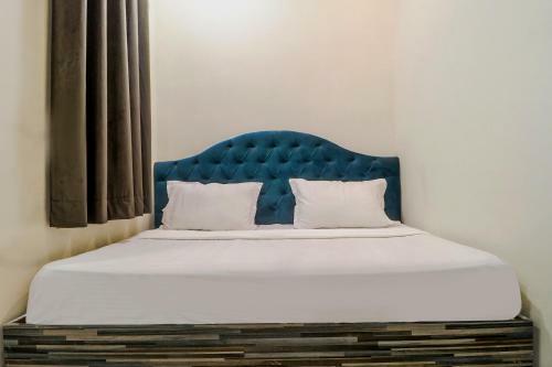 Fabhotel Alpine Inn