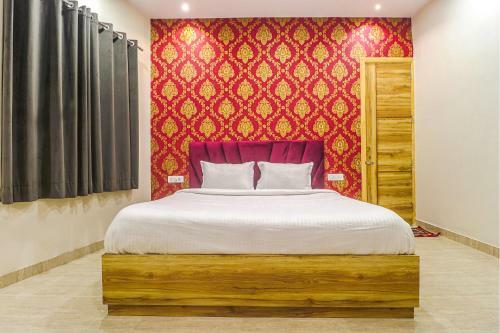 Fabhotel Alpine Inn