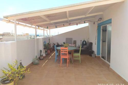 Apartamento �tico , Rooftop, El Perello Con Vistas Al Mar.