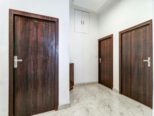 Oyo 82426 Hotel Pb02 Inn