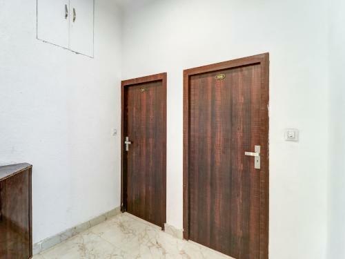 Oyo 82426 Hotel Pb02 Inn