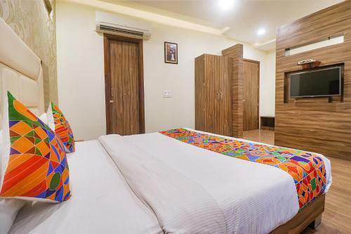 Fabhotel Prime Welcome Inn2