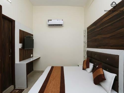 Hotel Sehmi's Best Rest Inn