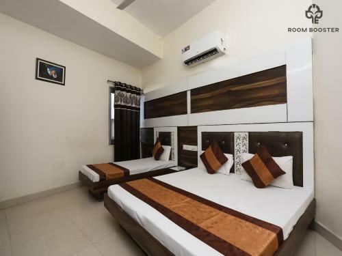 Hotel Sehmi's Best Rest Inn