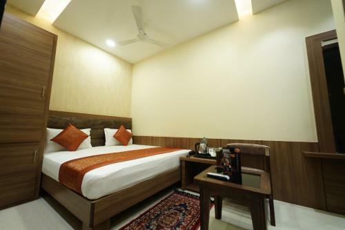 Hotel S.s Royal