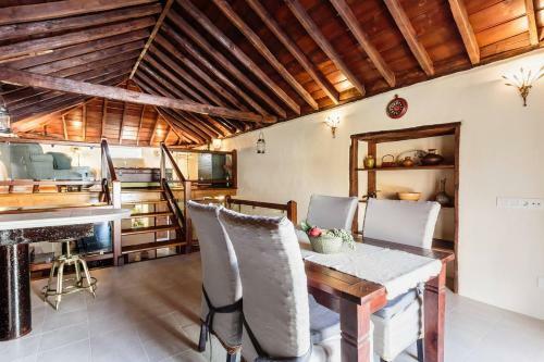 Bungalow Los Laureles