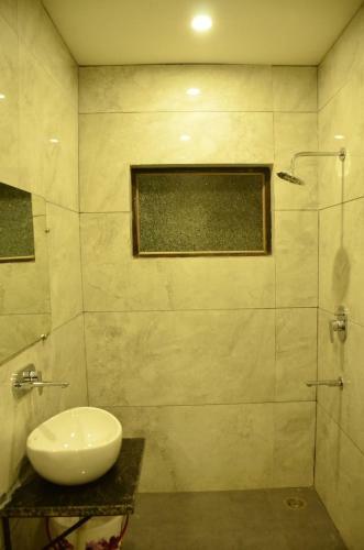 Hotel Gr Residency