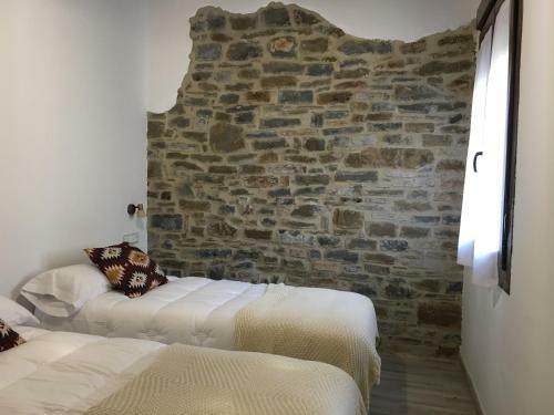Apartamentos Bajo Pe�a