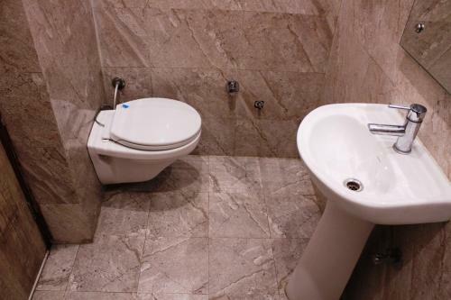 Shree Krishna Hotels