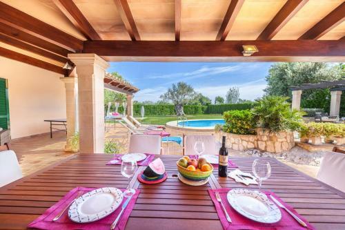 Owl Booking Villa Tia - Exclusive Holidays