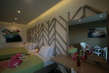 Aparthotel Irina Beach Hotel