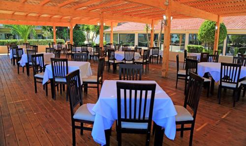 Hotel Blue Bay Sunland Appts