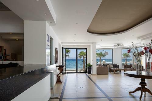 Aparthotel Golden Bay