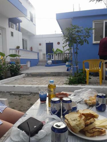 Iris Apartments