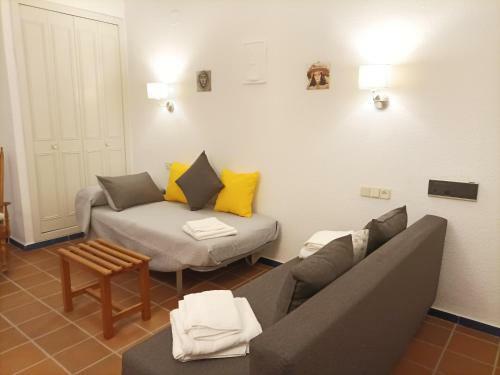 Apartamento Reina Y Pastora Con Parking