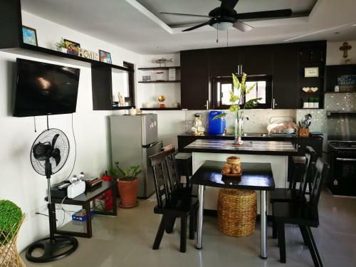 Hostal Casa Herminia Baler