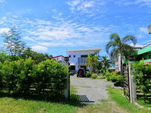 Hostal Casa Herminia Baler