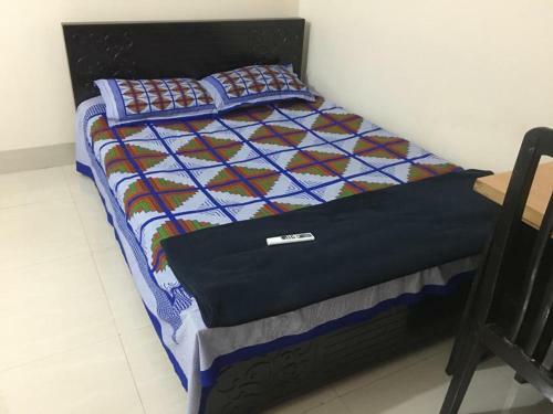 Zara?s Service Apartment