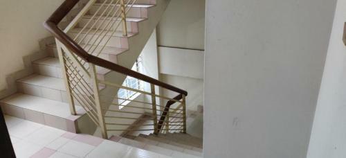 Zara?s Service Apartment