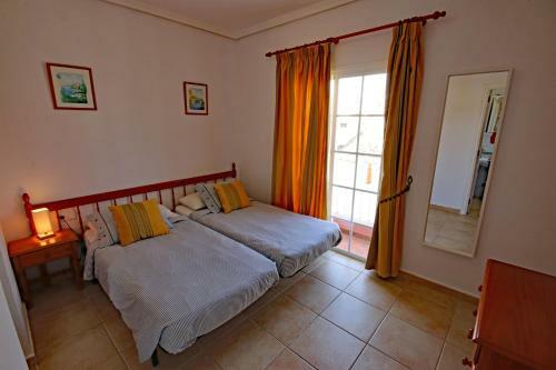 Las Dunas, Pretty 2 Bedroom Villa, Ocean Views, Pool And Wifi