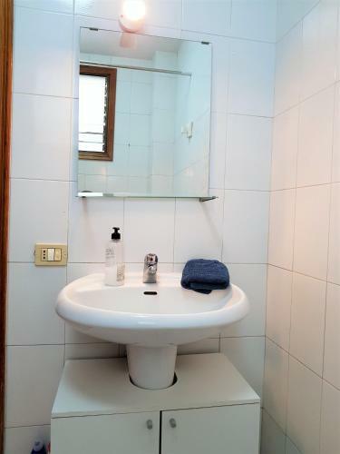 Apartamento M�dano Center! 2 Rooms, Near The Beach