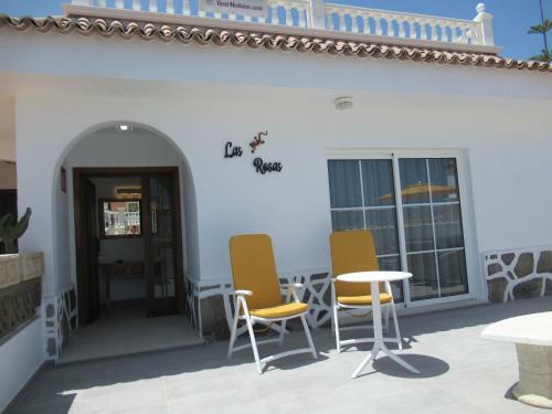 Las Rosas, Stunning Luxury Chocolate Box Villa With Private Heated Pool & Wifi