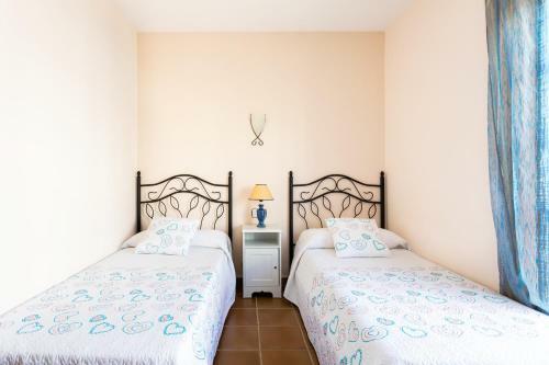 Home2book El M�dano Beach