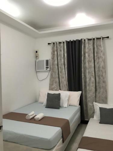 Bed & Breakfast Bolinao Transient House B