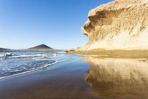 Sol Apartments El M�dano Beach