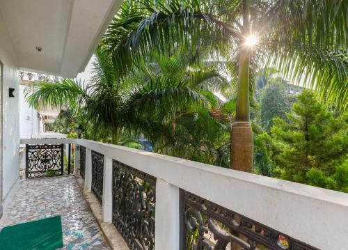 Esta Bella Villa B
