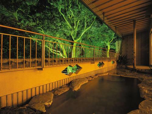 Isuzu Hotel
