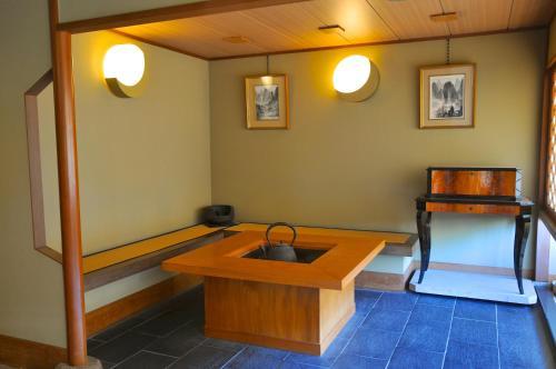 Isuzu Hotel