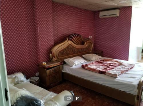 Twin City Hotel