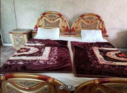 Twin City Hotel