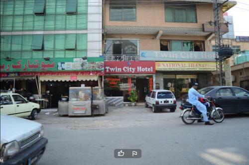 Twin City Hotel