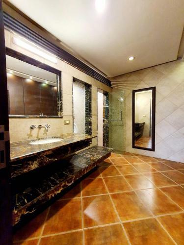 Luxurious Boutique One Bed Apartment In Bahria Town
