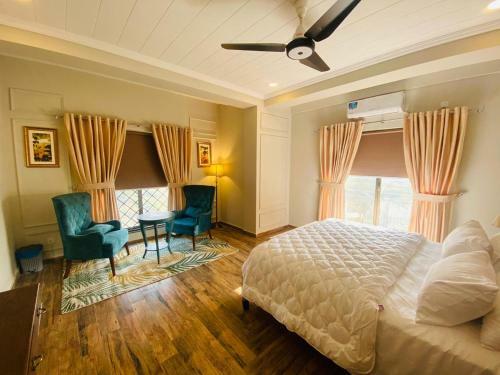 Holidazzle Serviced Apartments Bahria Town