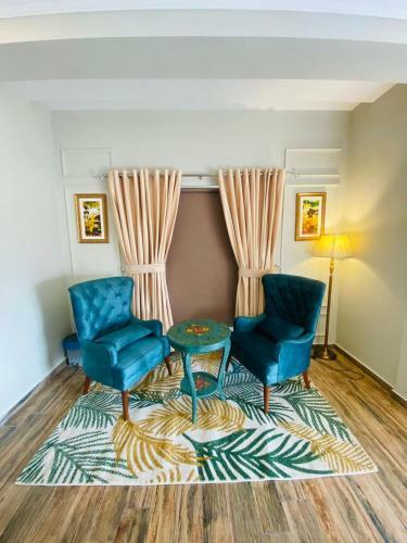 Holidazzle Serviced Apartments Bahria Town