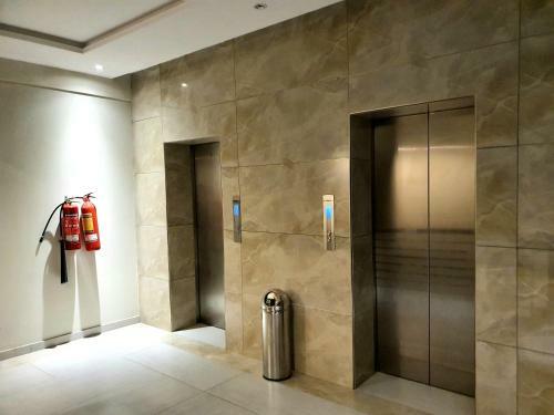 Apartamento Ameno Suites, Bahria Town
