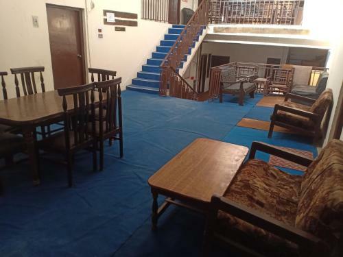 Al-hateem Hotel