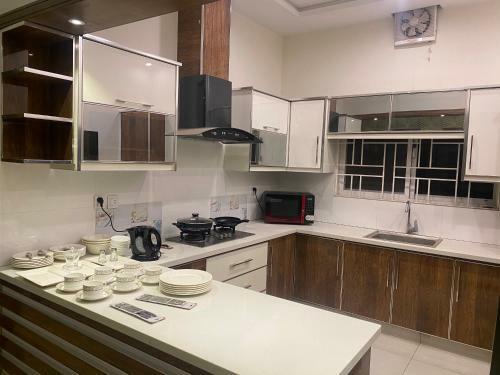 Luxury Private Room In Bahria Town