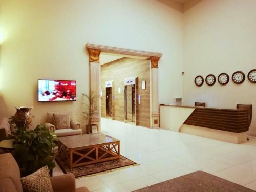 Executive 3 Bedrooms Park Face Apartment In Bahria Town