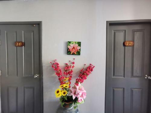 Hostal Samiya Guesthouse