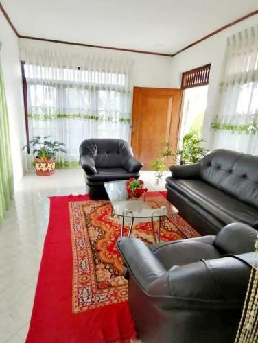 Mountain Peradise Home Stay